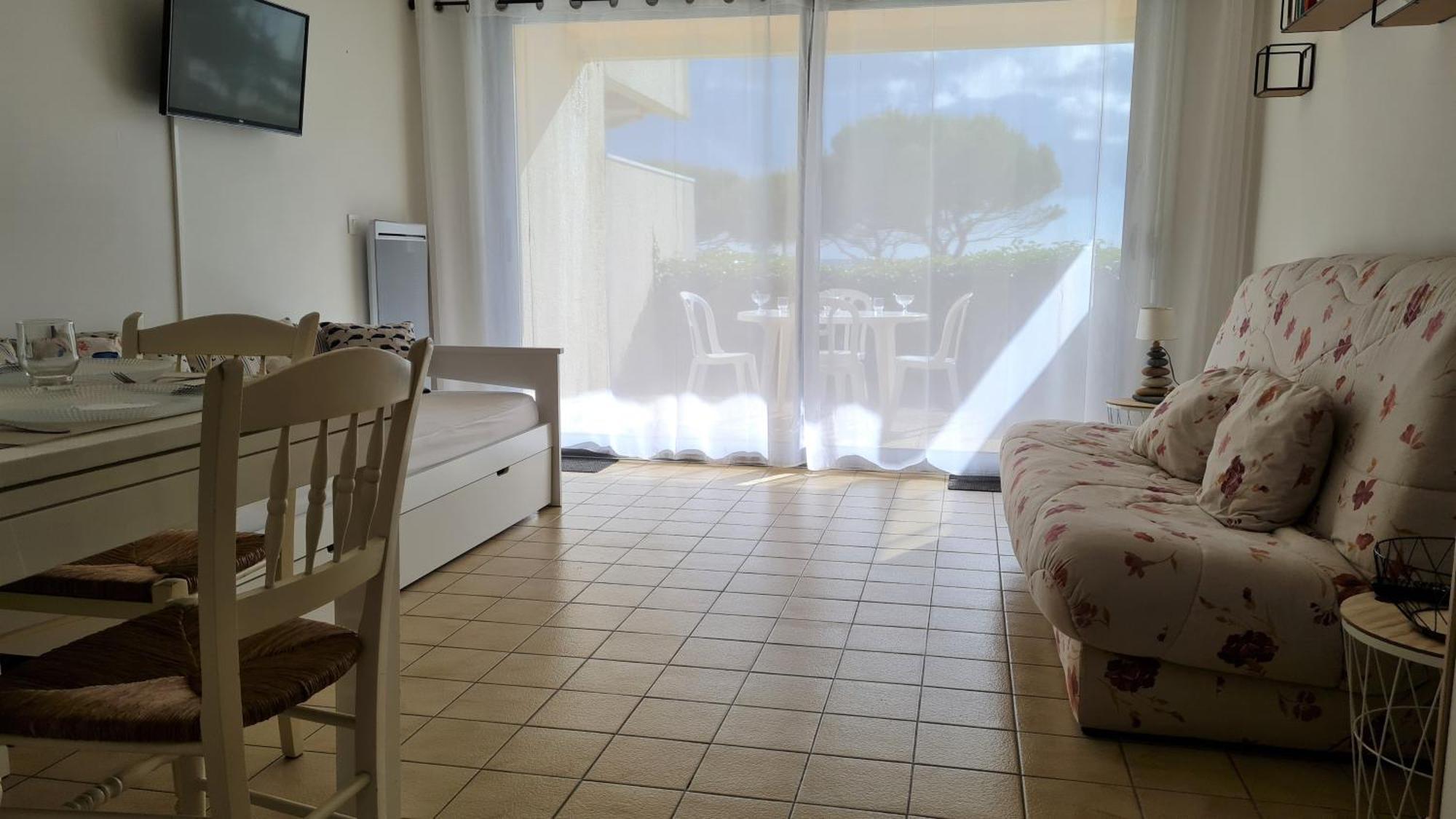 Saint Georges De Didonne - Vue Mer Pour Ce Studio Cosy En Rez-De-Chaussee Экстерьер фото